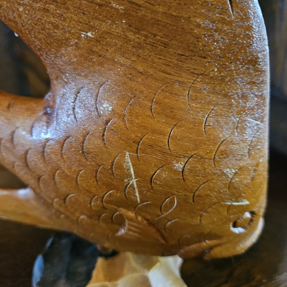 Handcrafted carved wooden angel fish on a stand. - Picture 5 of 10